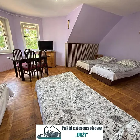 Δωμάτια σε οικογενειακή κατοικία W Mielnie 